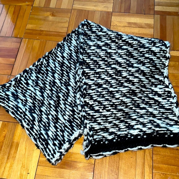 Bickley + Mitchell | black and white Knit Infinity Scarf - Picture 2 of 4
